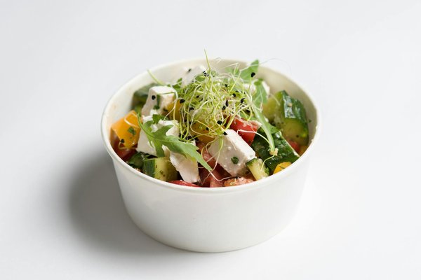 Quels critères pour sélectionner un grille-viande avec surface antiadhésive pour des grillades sans ajout de graisse?